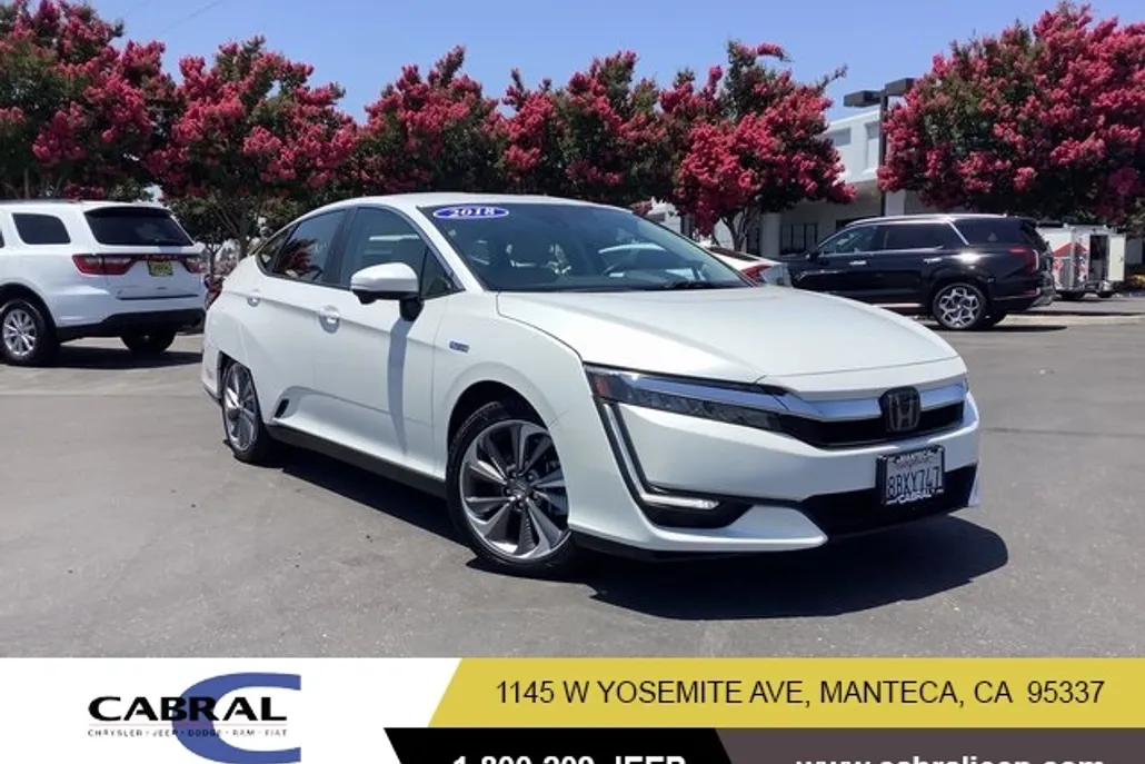 2018 Honda Clarity Plug-In Hybrid Touring photo 1