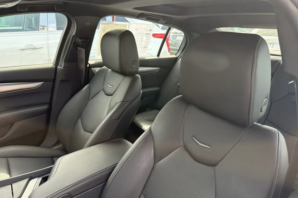 2022 Cadillac CT5 Premium Luxury photo 1