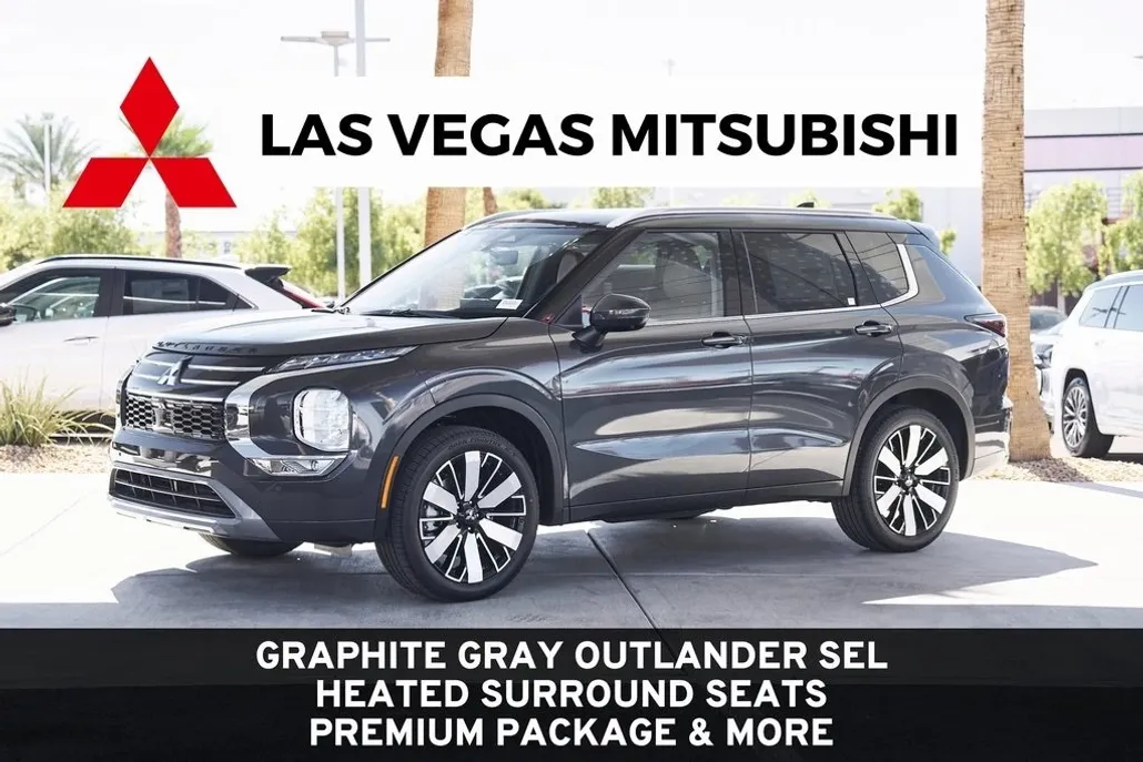 2025 Mitsubishi Outlander SEL photo 1