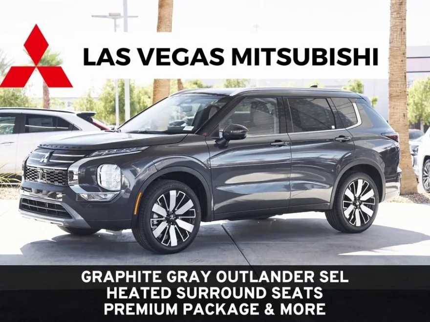 2025 Mitsubishi Outlander SEL photo 1