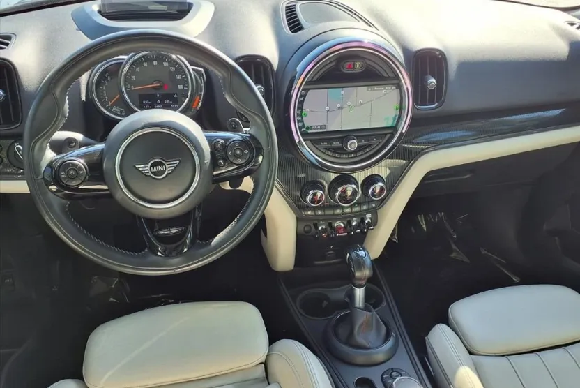 2019 Mini Countryman S photo 1