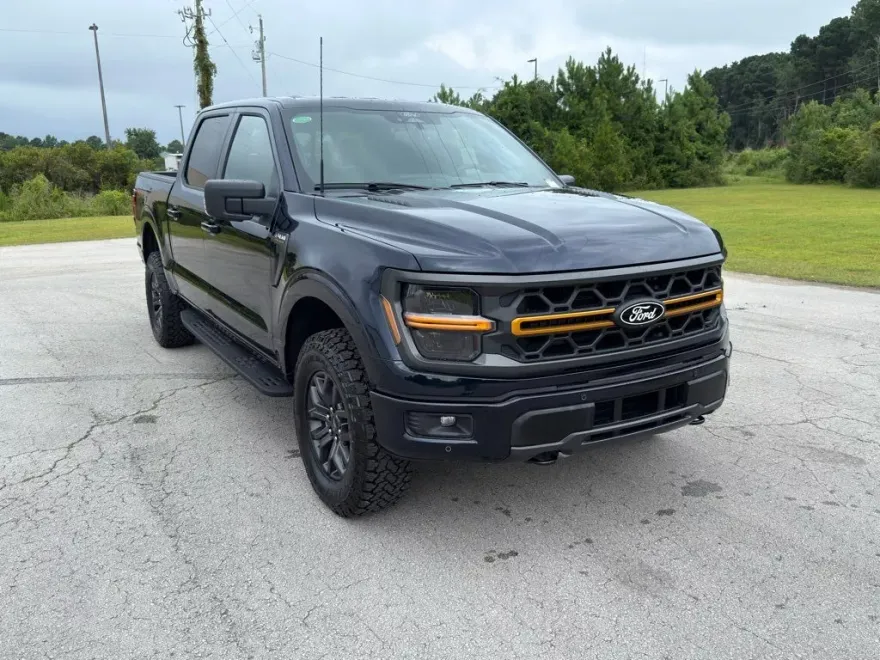 2025 Ford F-150 Tremor photo 1