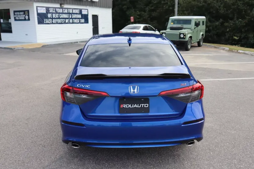 2024 Honda Civic Si photo 1