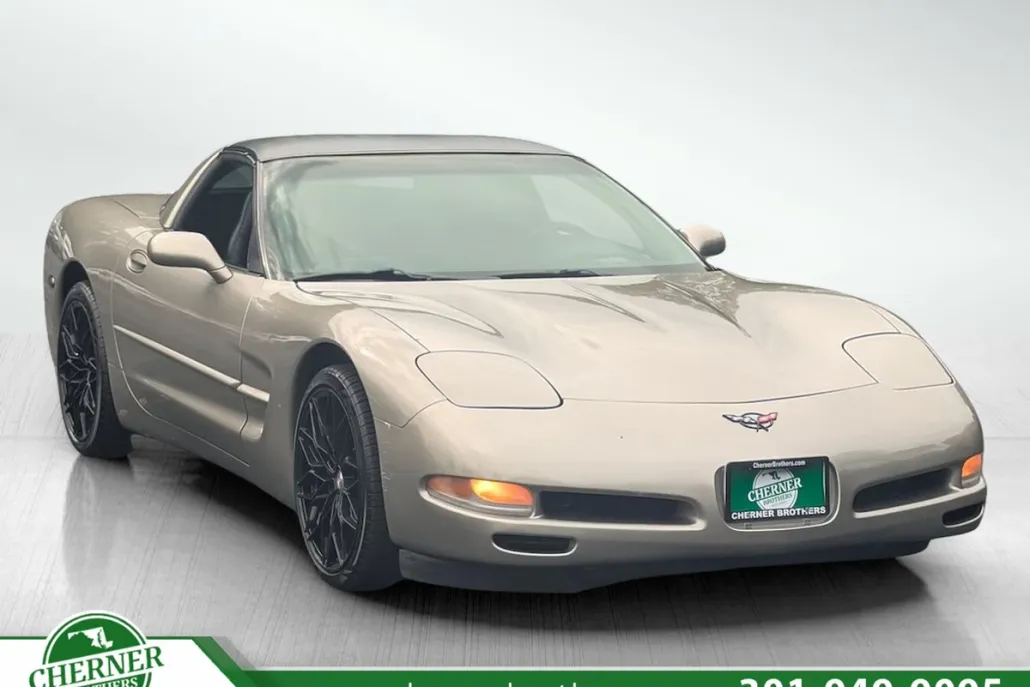 2002 Chevrolet Corvette Base Coupe photo 1