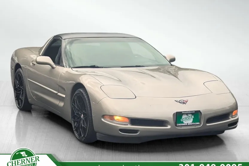 2002 Chevrolet Corvette Base Coupe photo 1