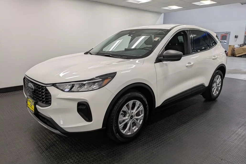 2023 Ford Escape Active photo 1