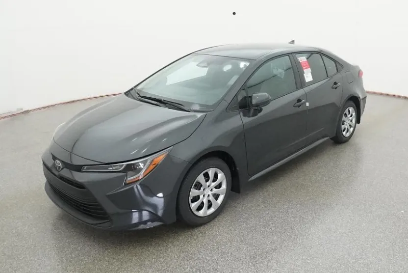 2026 Toyota Corolla LE photo 1
