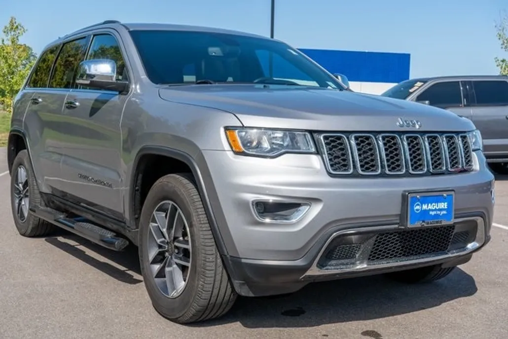 2019 Jeep Grand Cherokee Limited photo 1