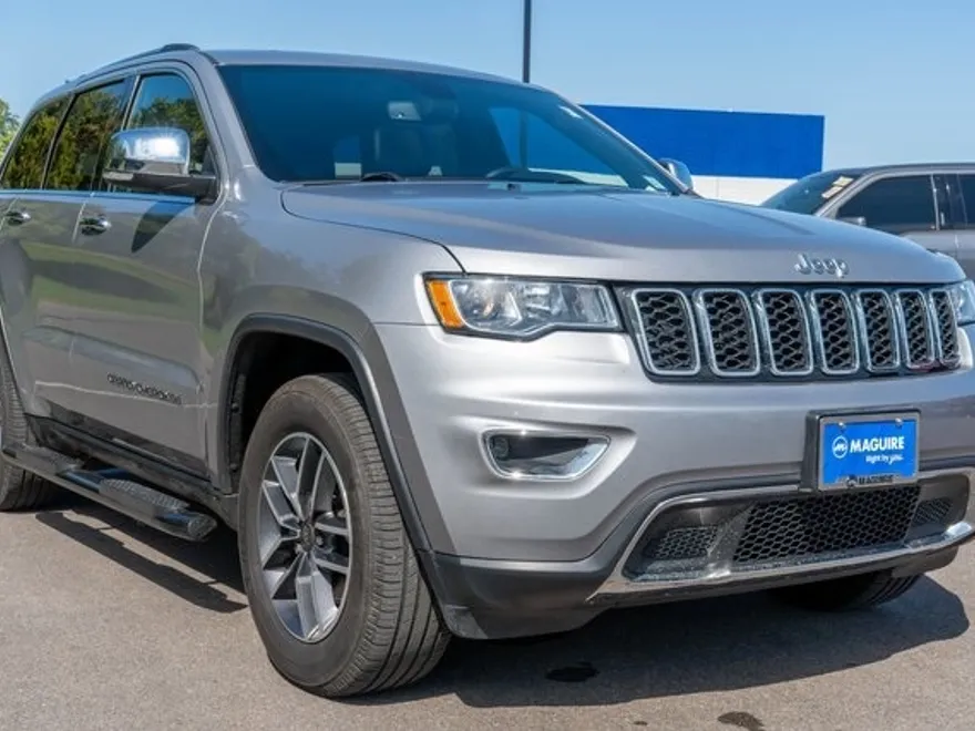 2019 Jeep Grand Cherokee Limited photo 1