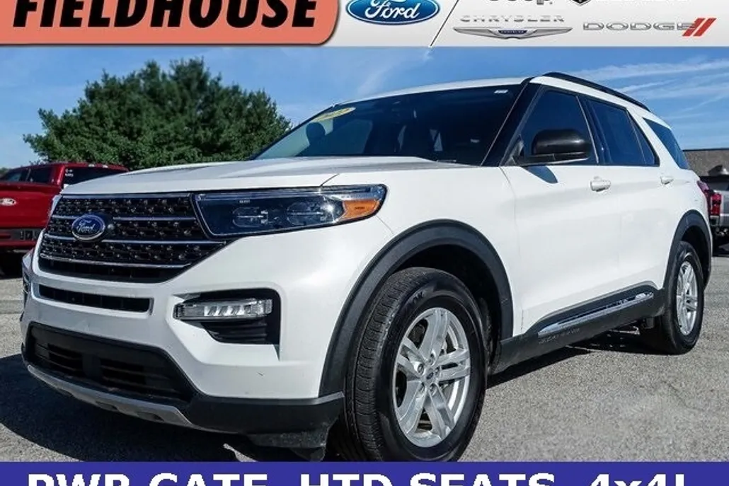 2022 Ford Explorer XLT photo 1