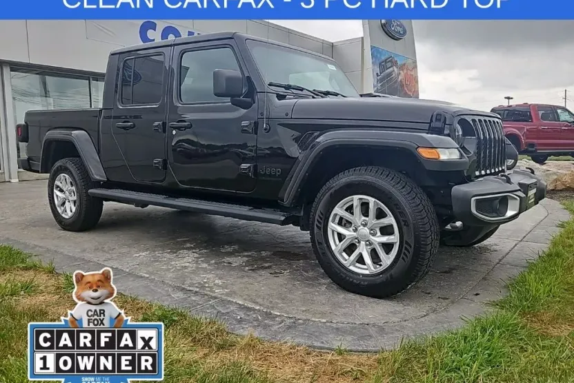 2023 Jeep Gladiator Sport S photo 1