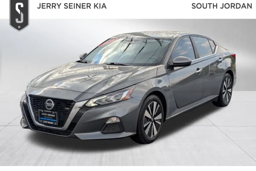 2021 Nissan Altima 2.5 SV photo 1