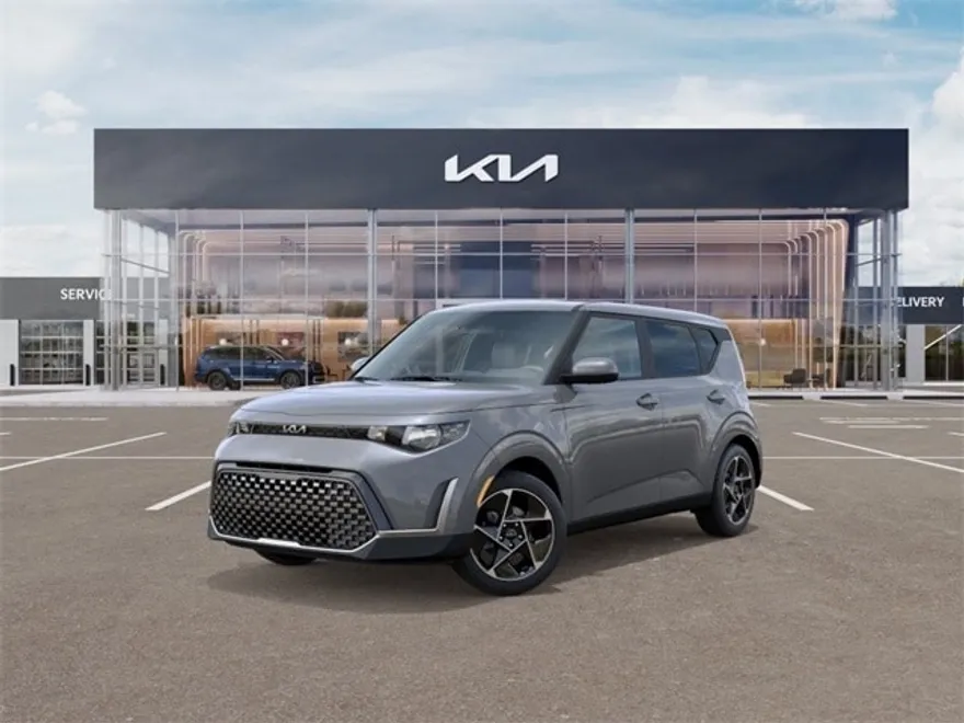 2025 Kia Soul EX photo 1