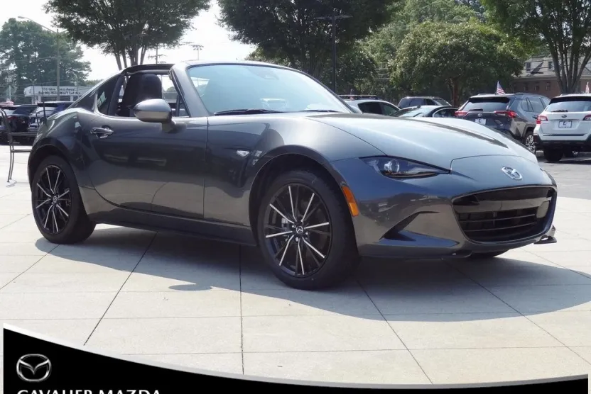 2025 Mazda MX-5 Miata Miata RF Grand Touring photo 1