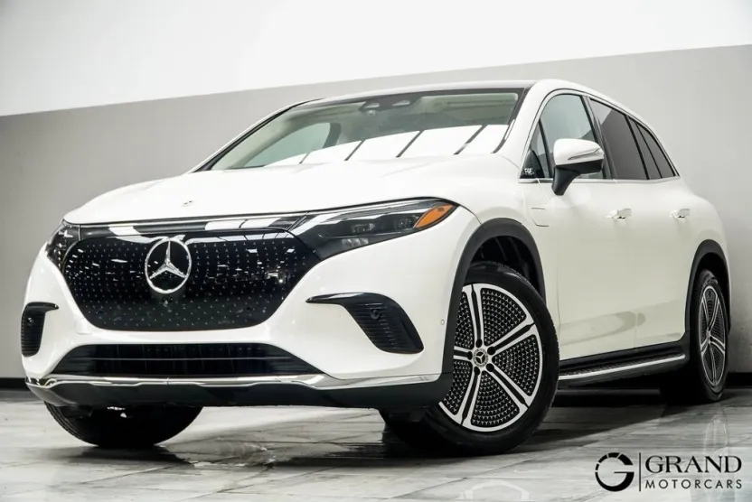 2023 Mercedes Benz EQS SUV 450 4MATIC photo 1