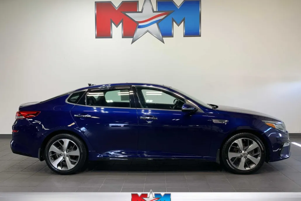 2020 Kia Optima S photo 1