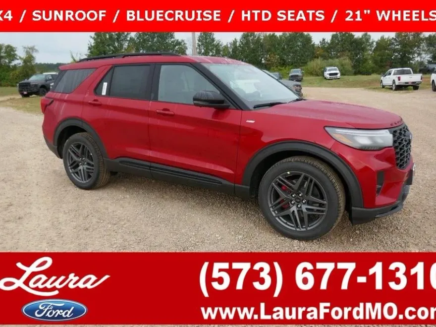 2025 Ford Explorer ST-Line photo 1