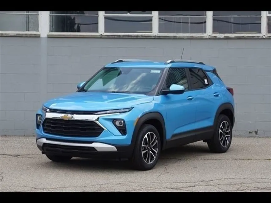 2026 Chevrolet Trailblazer LT photo 1