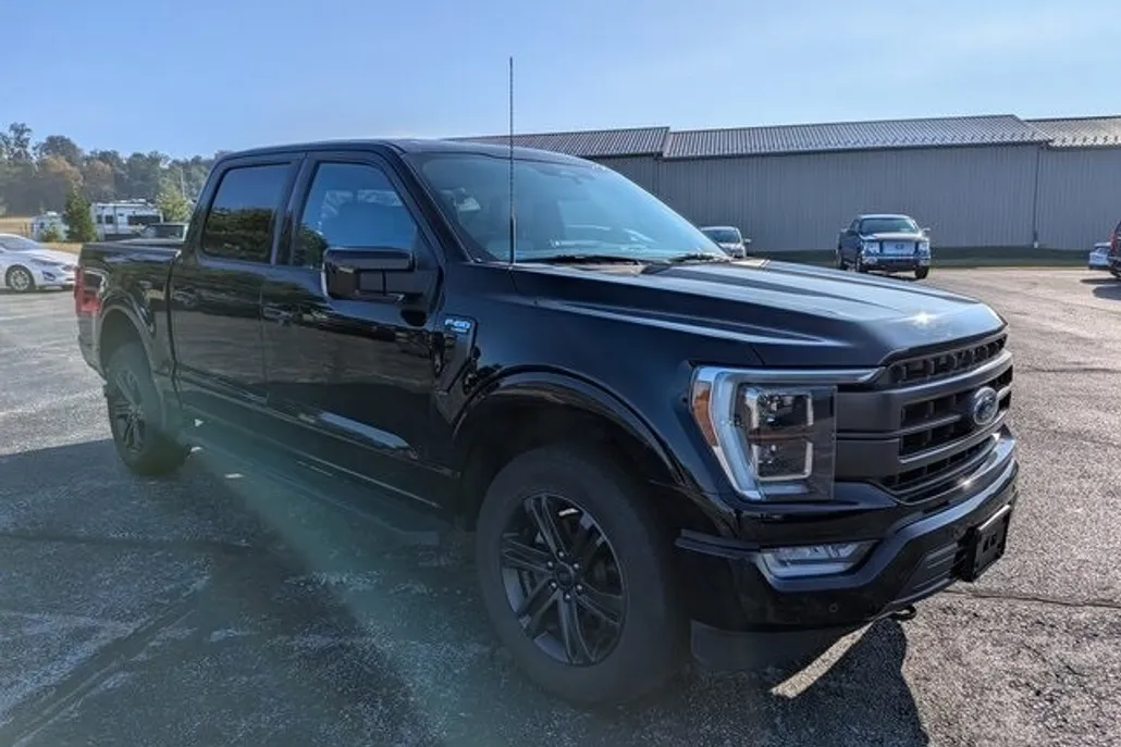 2022 Ford F-150 Lariat photo 1