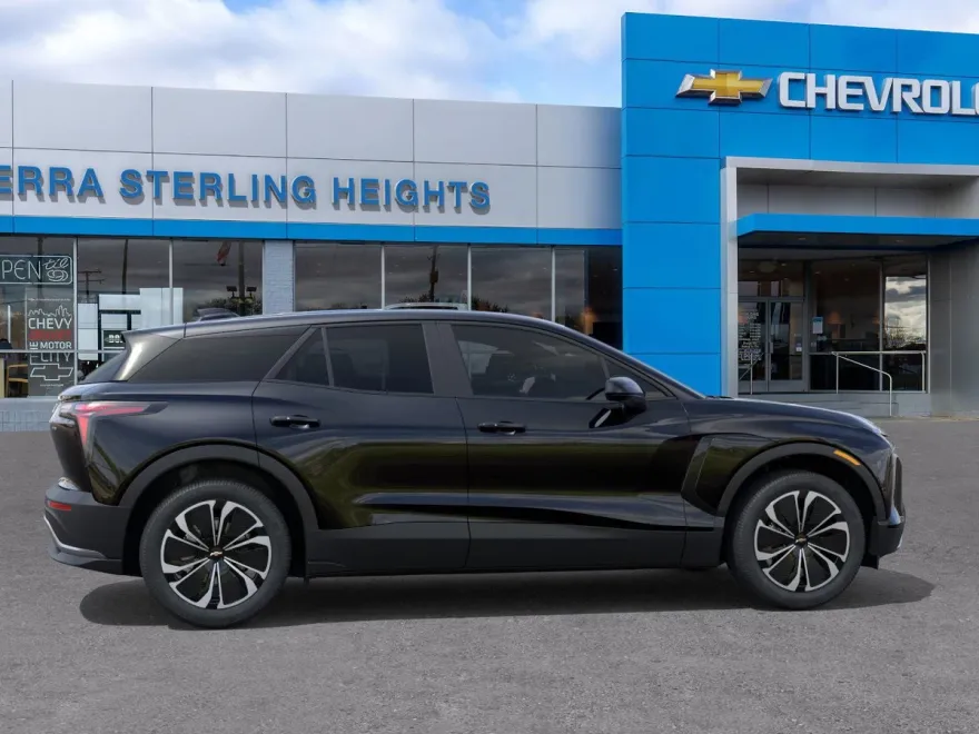 2026 Chevrolet Blazer EV photo 1
