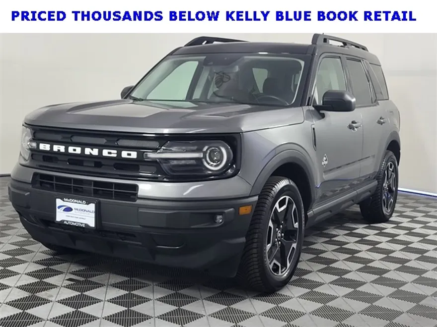 2023 Ford Bronco Sport Outer Banks photo 1