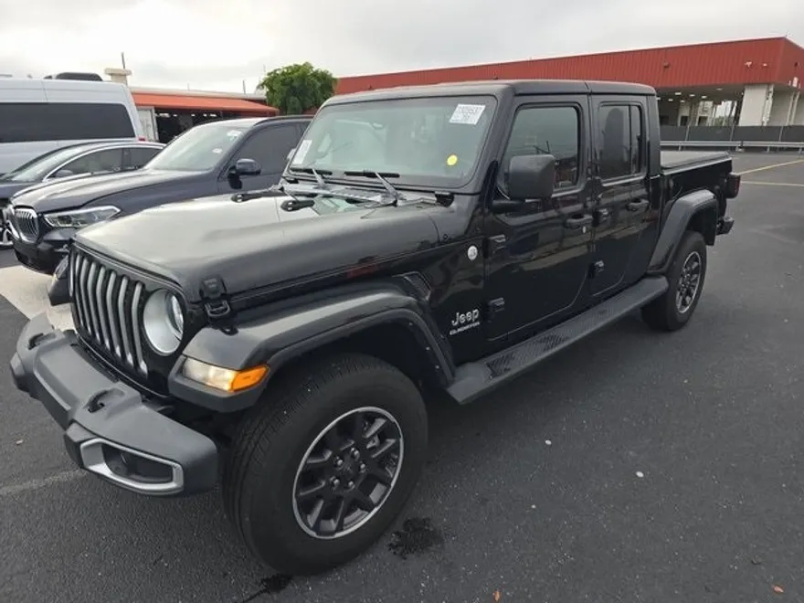 2022 Jeep Gladiator Overland photo 1