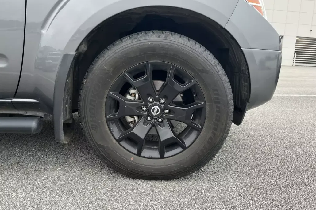 2020 Nissan Frontier SV photo 1