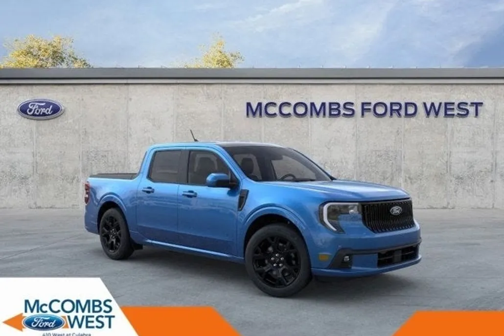 2025 Ford Maverick photo 1
