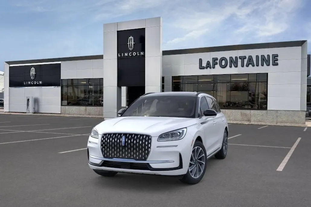2025 Lincoln Corsair Grand Touring photo 1