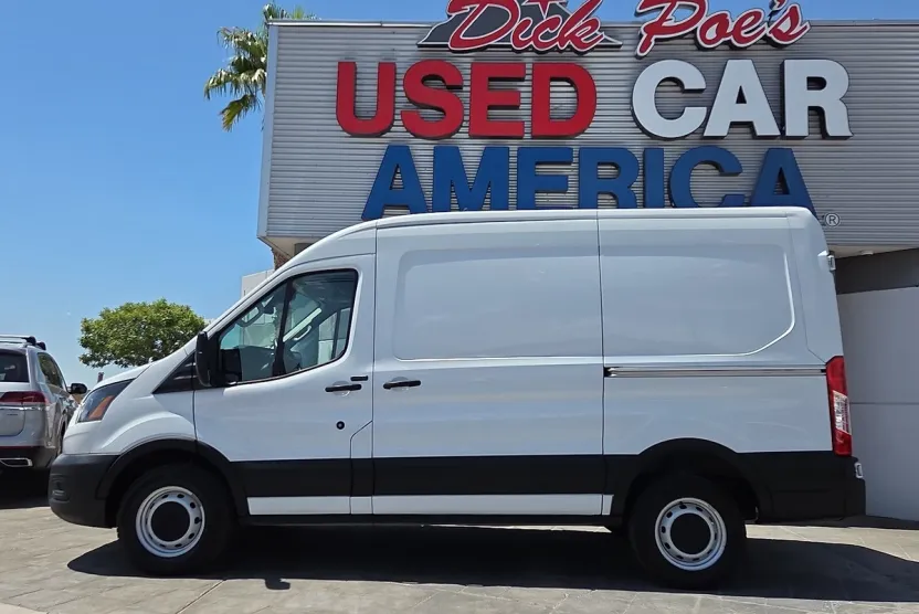 2020 Ford Transit photo 1
