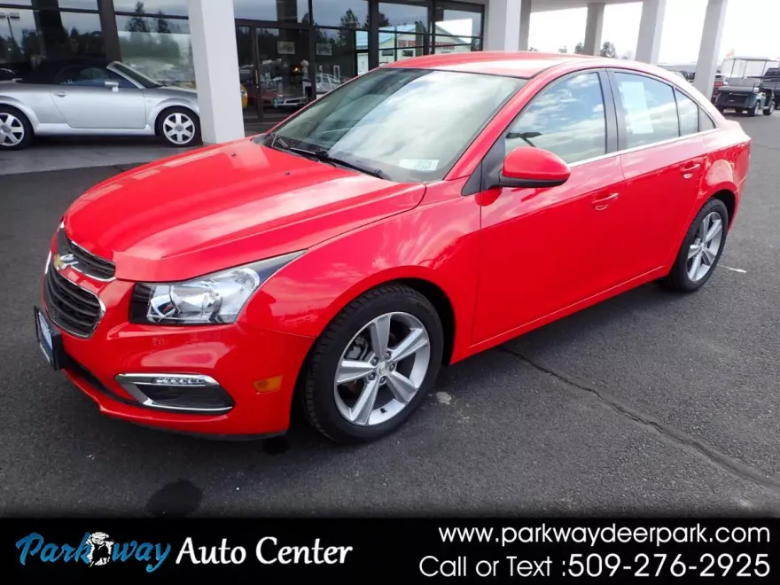 2015 Chevrolet Cruze photo 1