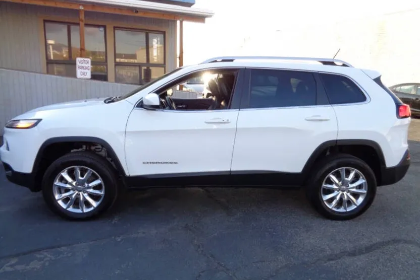 2015 Jeep Cherokee Limited photo 1