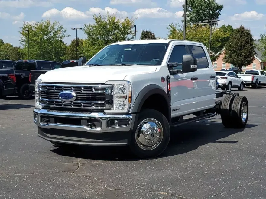 2026 Ford F-450 photo 1