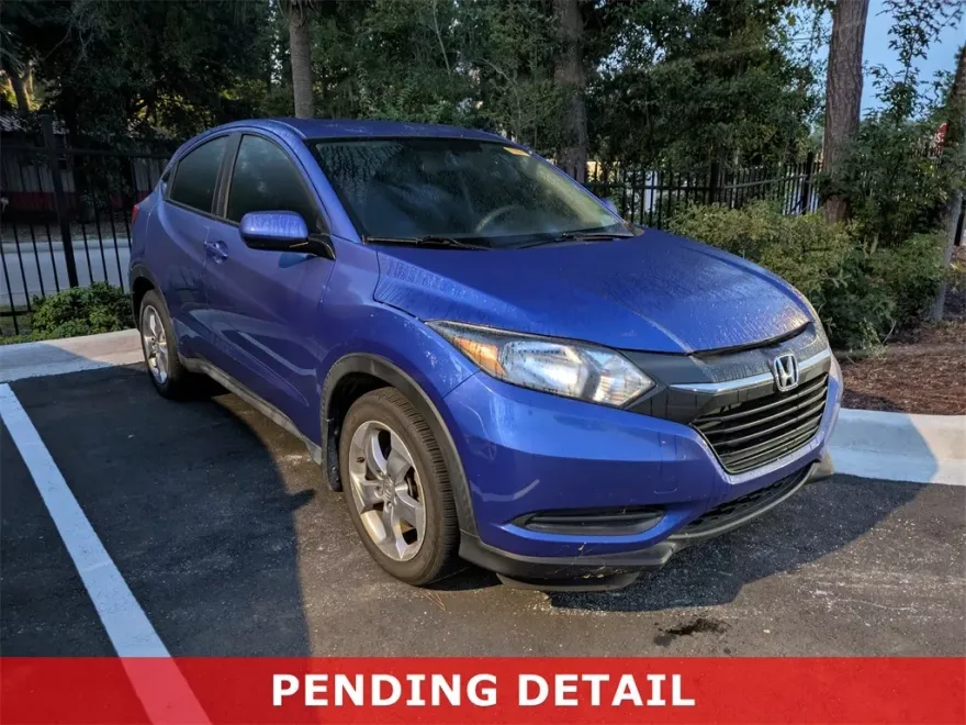 2018 Honda HR-V LX photo 1
