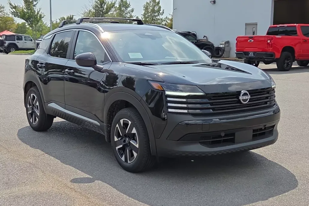 2026 Nissan Kicks SV photo 1