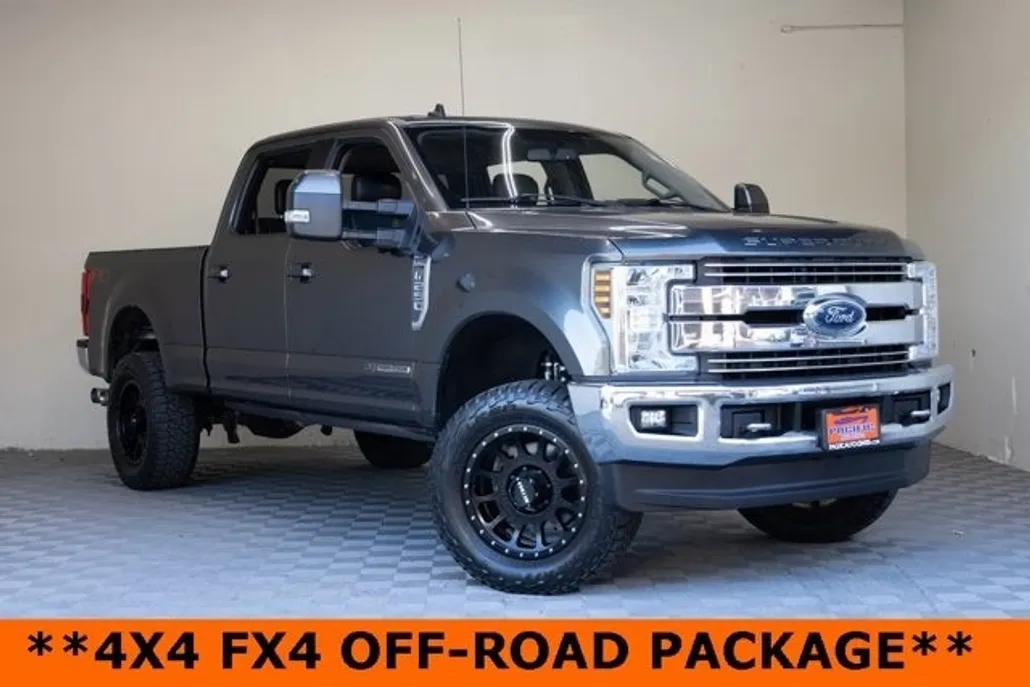 2019 Ford F-250 Lariat photo 1