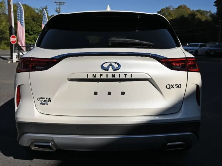 2020 Infiniti QX50 Sensory AWD photo 1