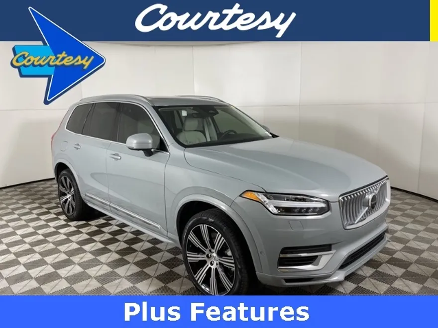 2025 Volvo XC90 T8 AWD Plus photo 1