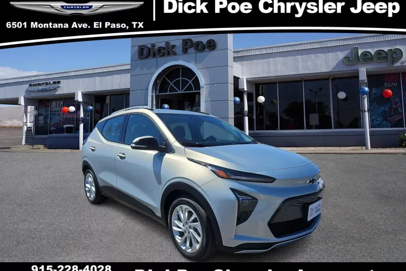 2023 Chevrolet Bolt EUV photo 1