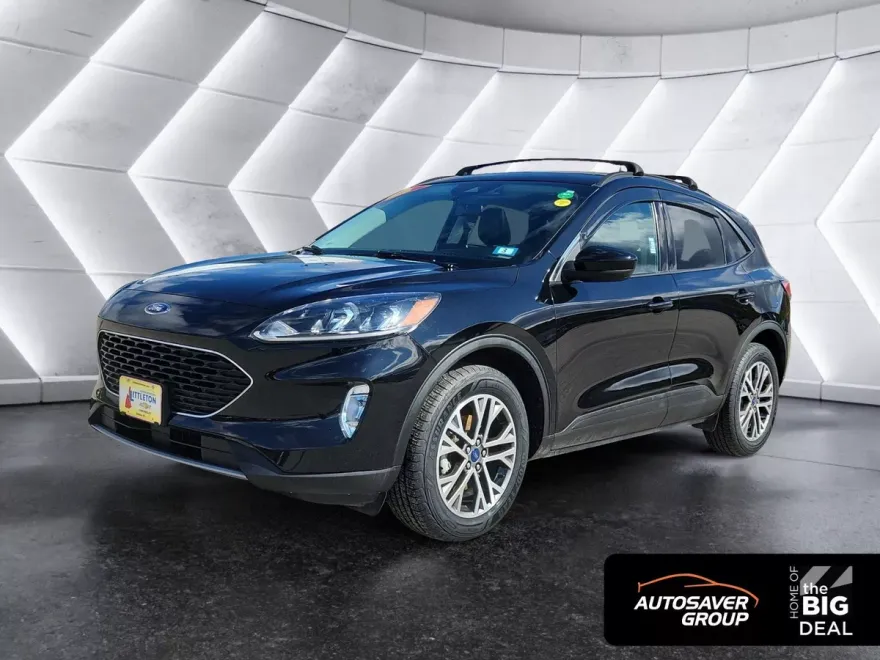 2022 Ford Escape SEL photo 1