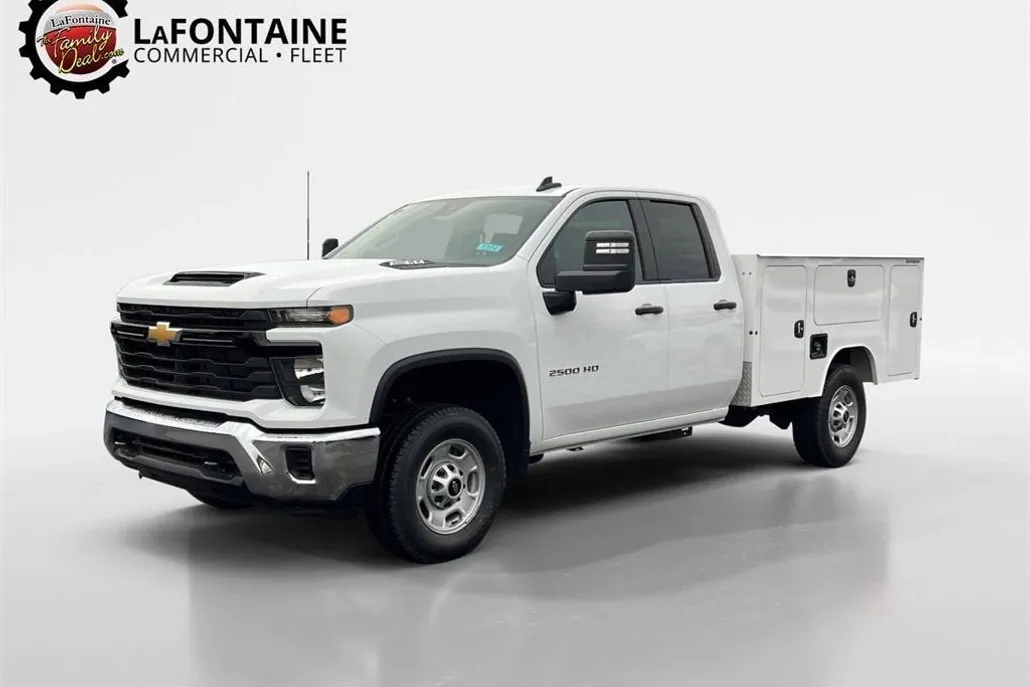 2025 Chevrolet Silverado 2500HD photo 1