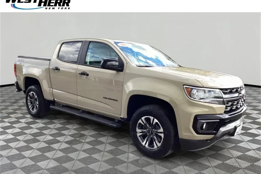 2022 Chevrolet Colorado Z71 photo 1