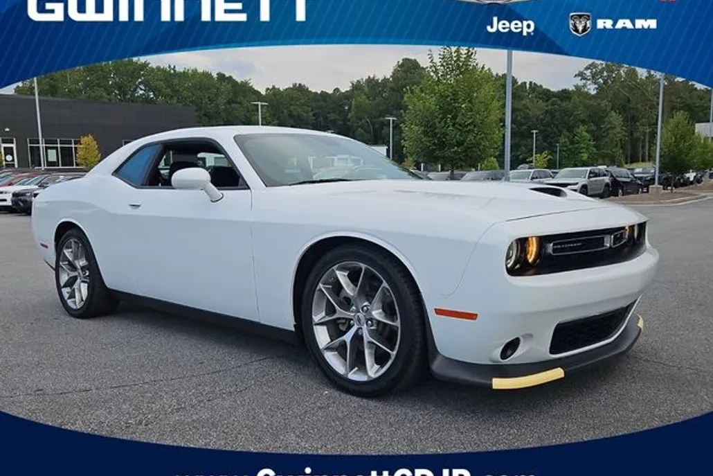 2023 Dodge Challenger GT photo 1