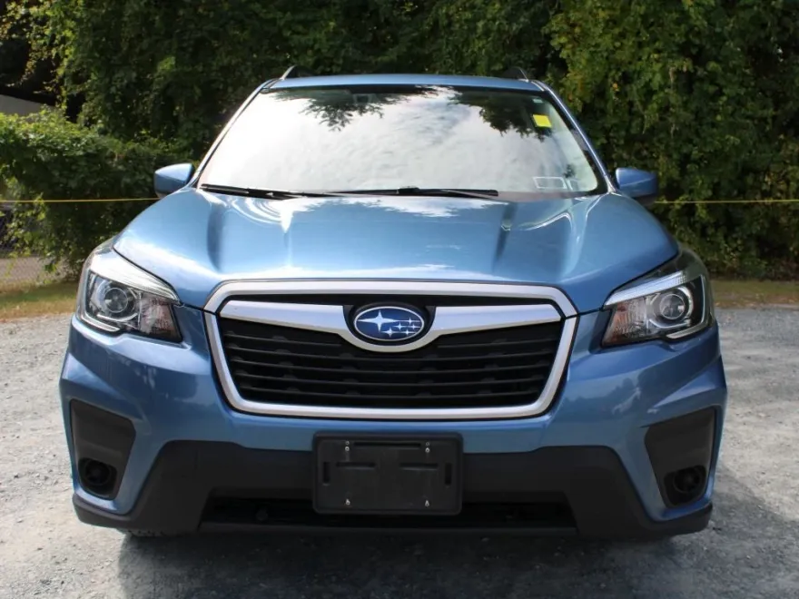 2020 Subaru Forester Premium photo 1