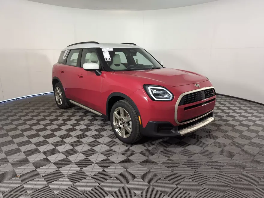 2025 Mini Countryman Signature photo 1