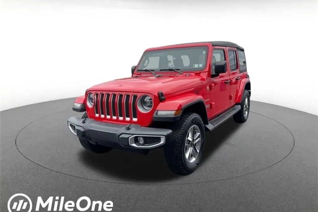 2022 Jeep Wrangler Unlimited Sahara photo 1