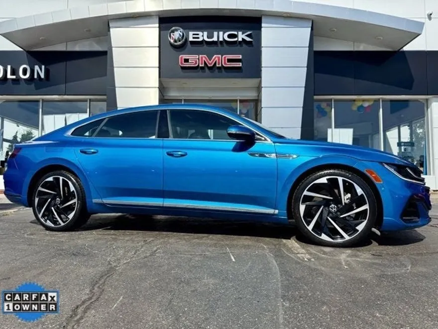 2023 Volkswagen Arteon SEL Premium R-Line photo 1