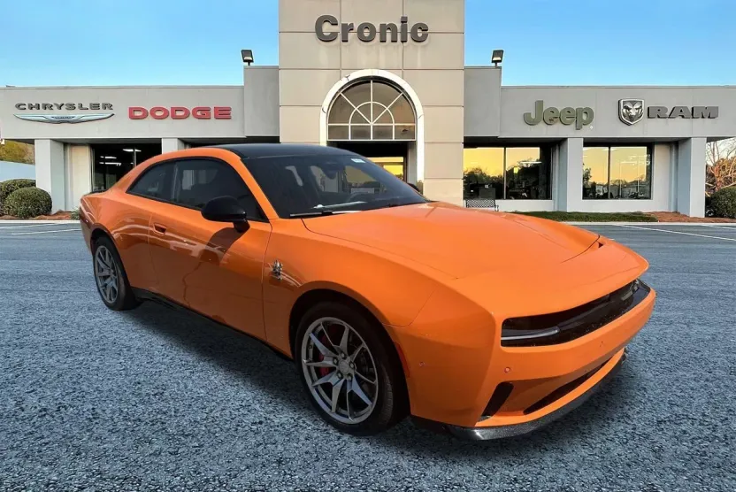 2025 Dodge Charger R/T Scat Pack photo 1