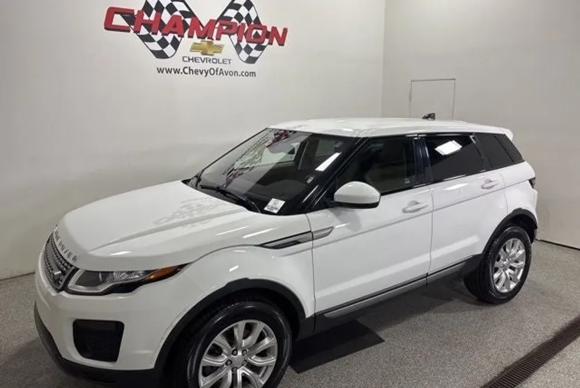 2018 Land Rover Range Rover Evoque SE photo 1