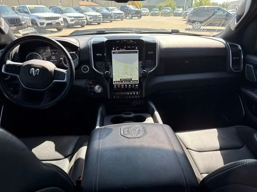 2020 Ram 1500 Laramie photo 1